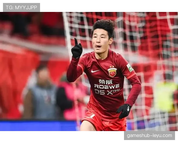 中国足球全力出击,剑指冠军荣耀之路 中国足球全力出击,剑指冠军荣耀之路