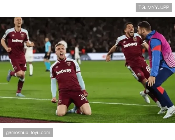 西汉姆联中场重组激活战术新引擎，亮眼表现引关注