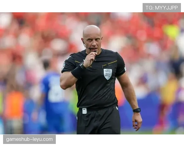 欧洲杯裁判生涯表现稳健,执法经验持续提升 欧洲杯裁判生涯表现稳健,执法经验持续提升