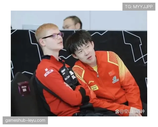 王楚钦翻脸比换衣服还快，赛场外谁认识他这么任性？